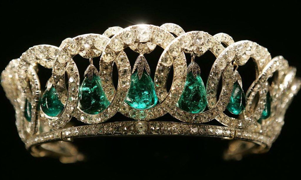 The Grand Duchess Vladimir tiara in the emerald setting