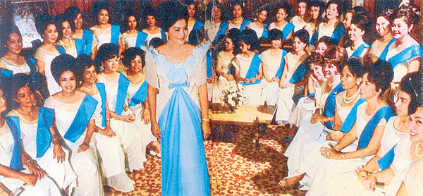 Imelda Marcos and the Blue Ladies (Photo from the archives of Danny Dolor)