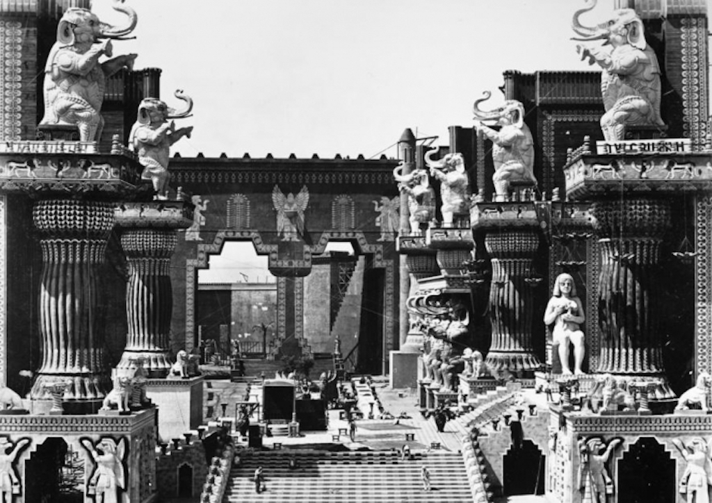 A replication of the Great Wall of Babylon in Intolerance (1916)
