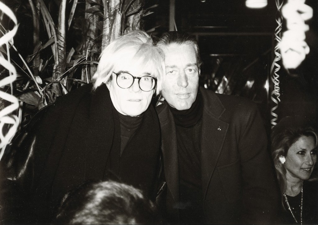 He surrounded himself with famous New York figures and artists such as Andy Warhol
