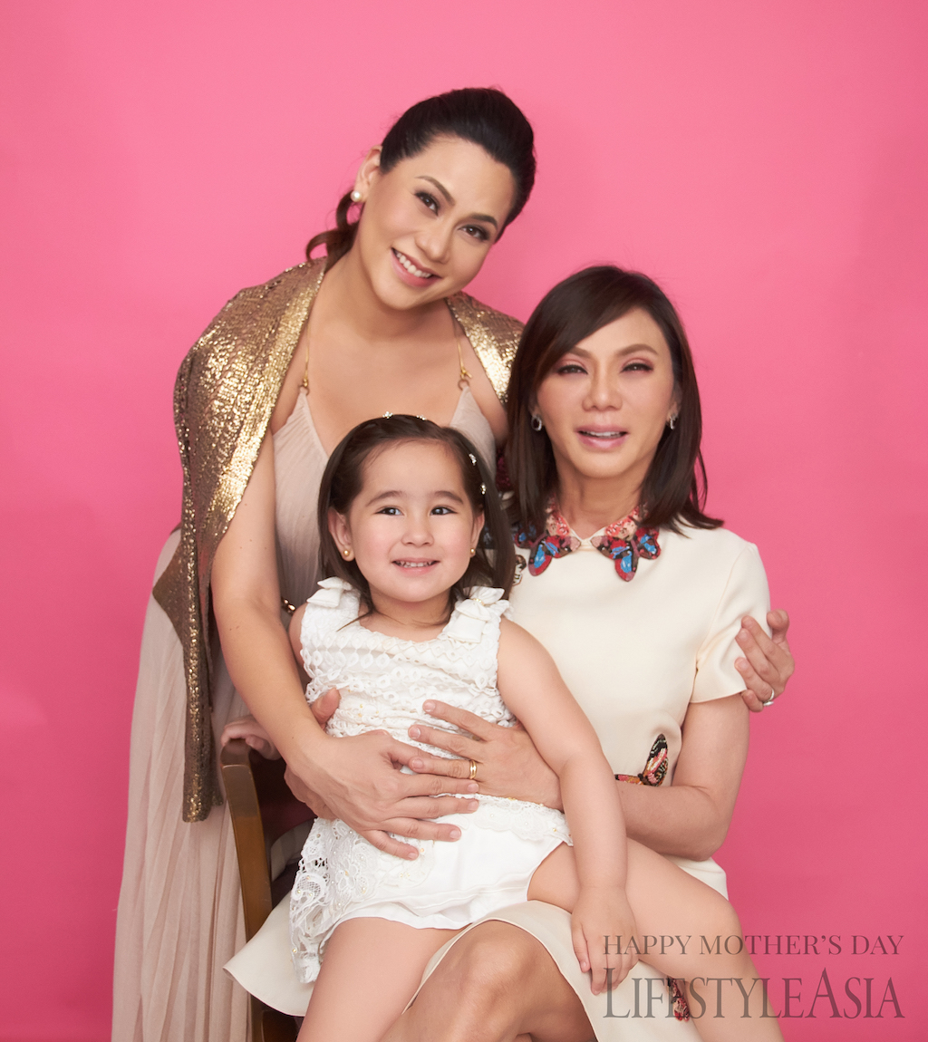Vicki Belo with Cristalle and Scarlet