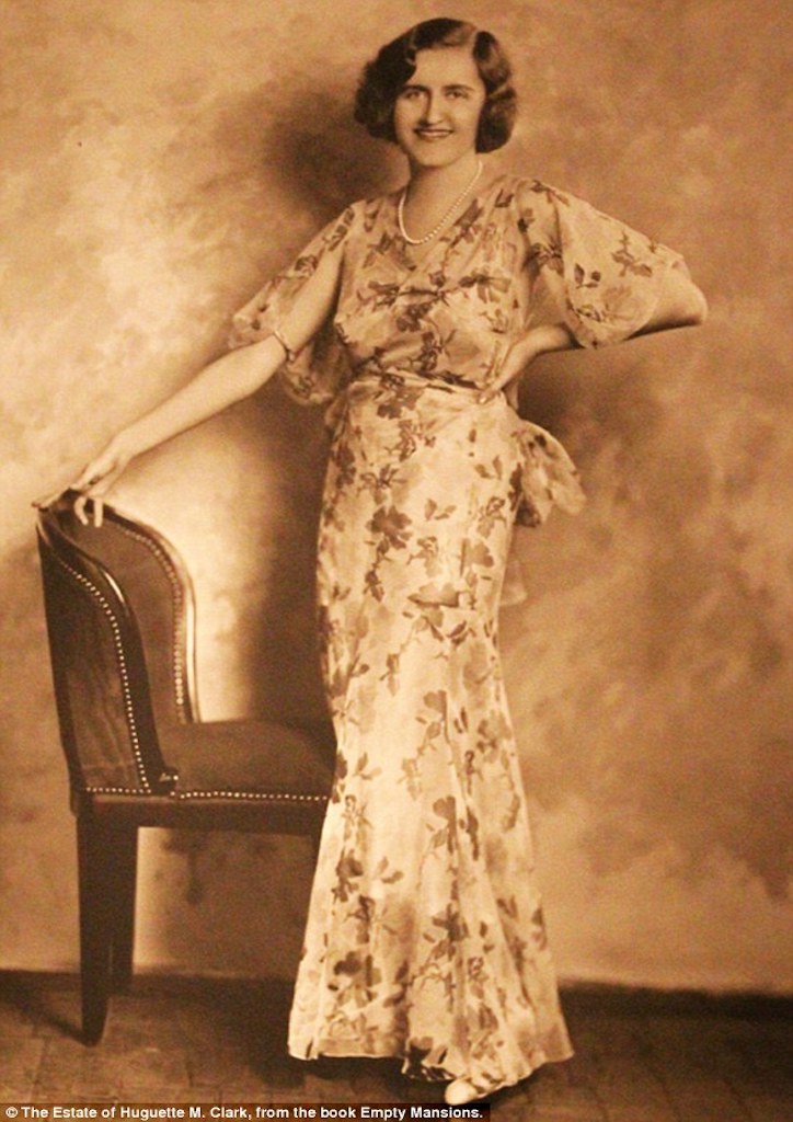 Huguette Clark, circa 1943