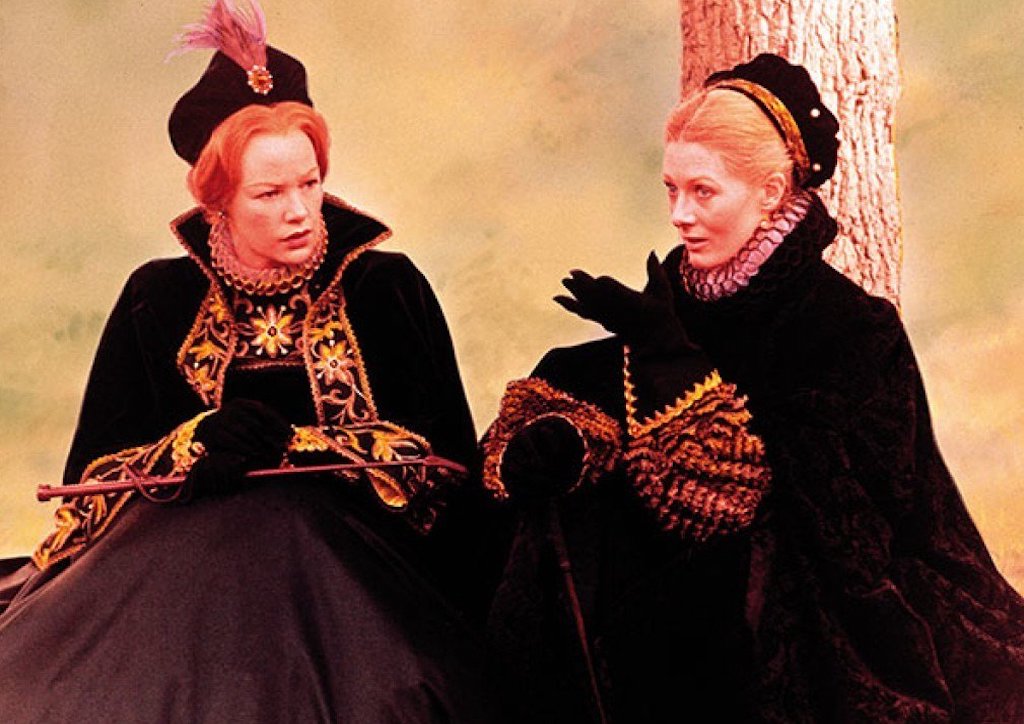 Glenda Jackson and Vanessa Redgrave play royal rivals in Mary, Queen of Scots (1971)