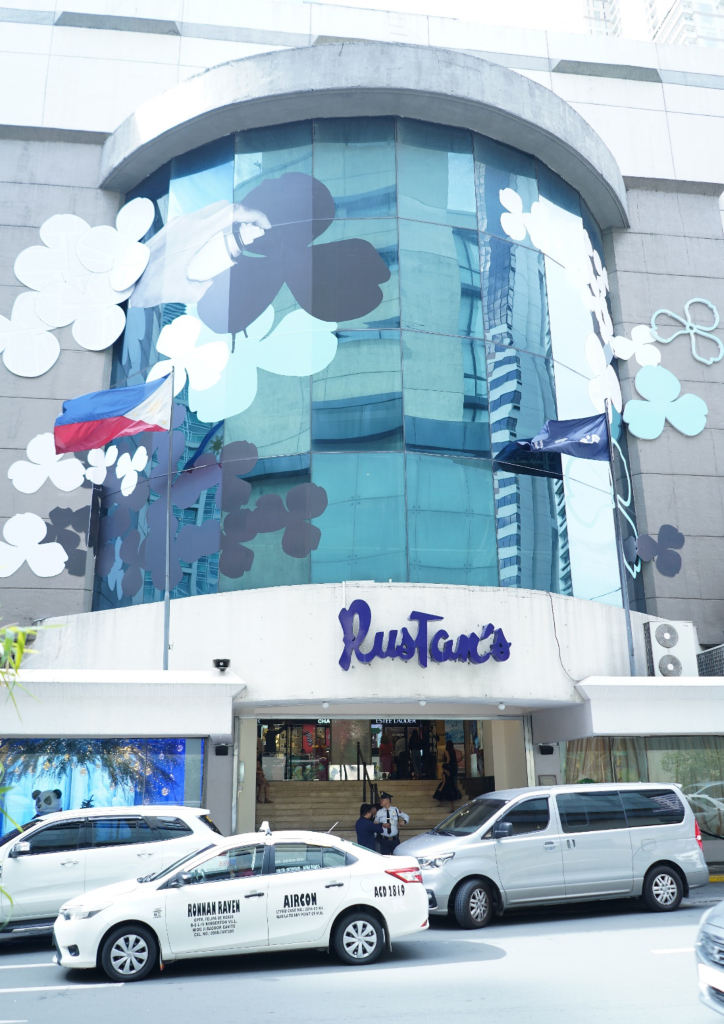 Rustan’s Makati façade with installation of paper flowers and signature Tiffany Blue® in celebration of the Tiffany Paper FlowersTM collection
