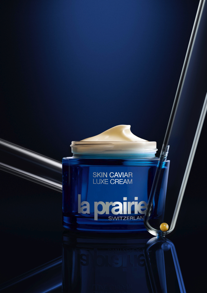 The iconic cobalt blue jar conveys La Prairie’s status as a skincare masterpiece.