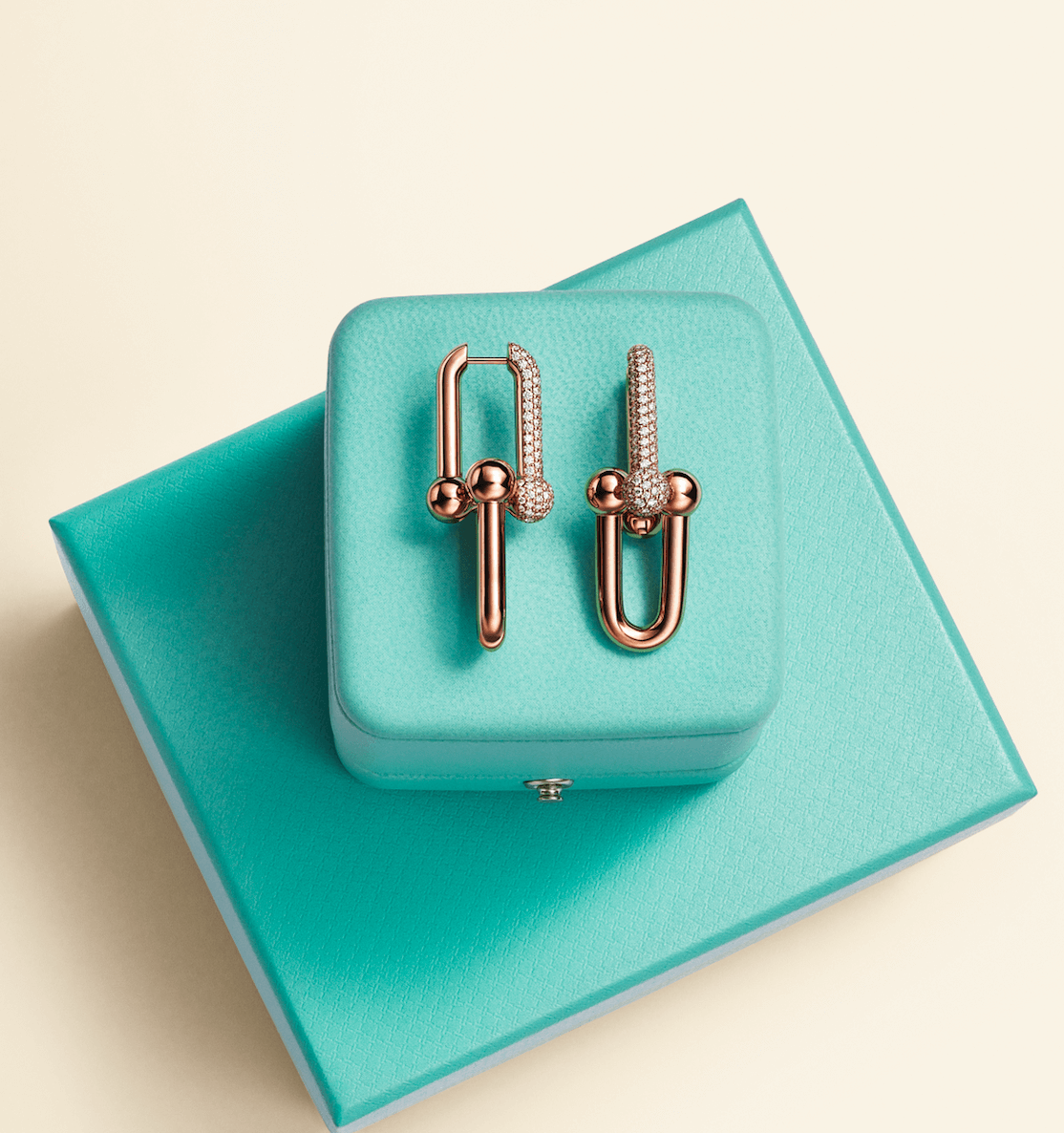 Tiffany HardWear link earrings in 18k rose gold with pavé diamonds
