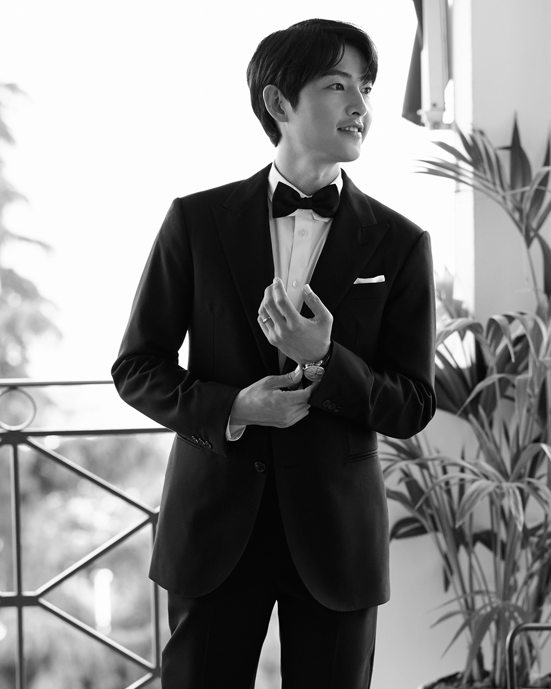 Song Joong-ki wearing a classic Louis Vuitton suit