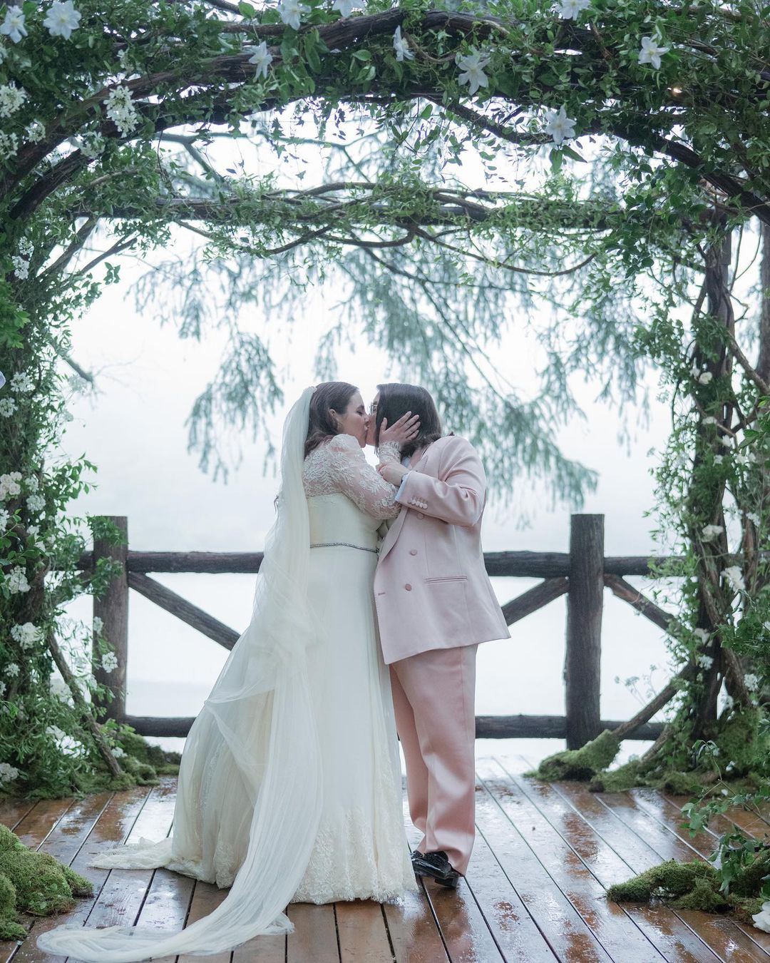 Beanie Feldstein and Bonnie-Chance Roberts' first kiss as a married couple.
