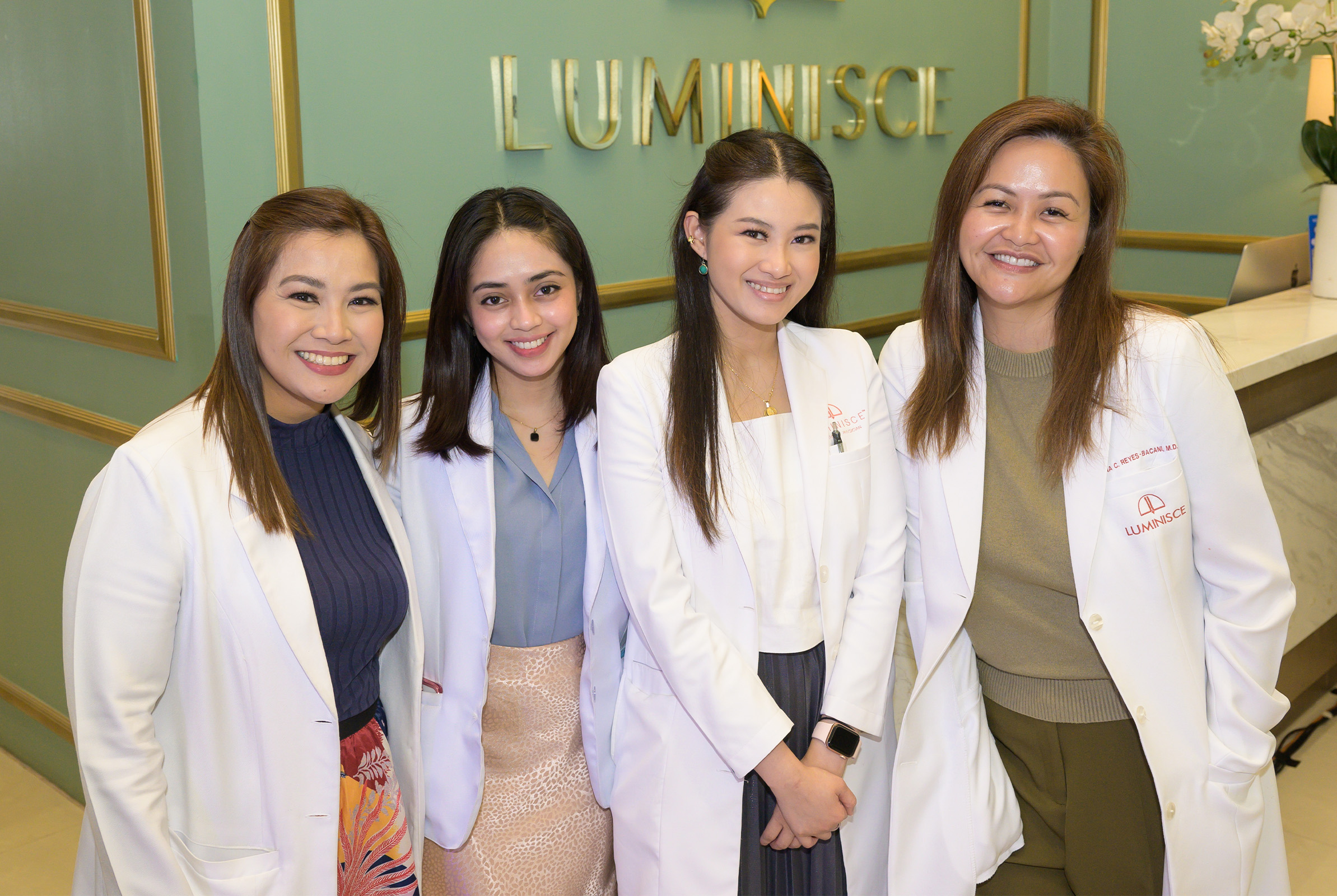 Ceejay Tapales-Marasigan, Dr. Criselle Martinez, Dr. Pauline Diño, and Dr. Kaycee Reyes Luminisce’s Ultheraphy