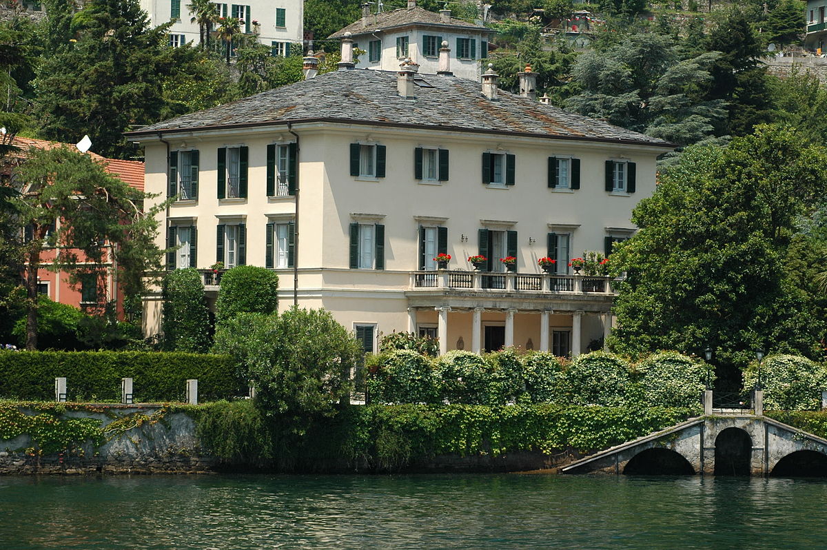Clooney's Italian villa by Lake Como
