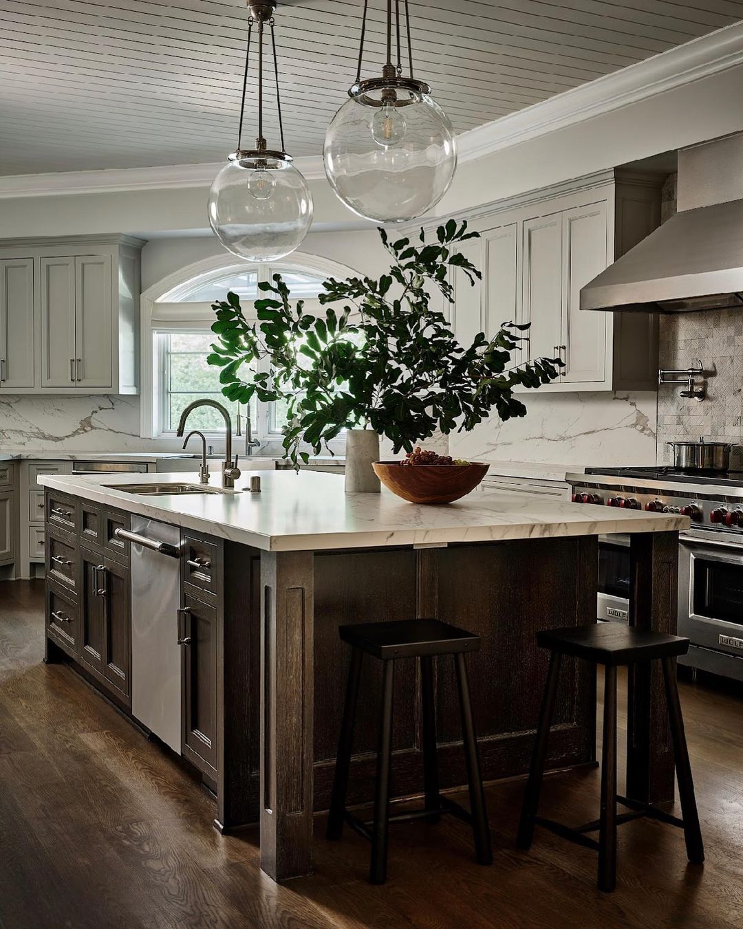 Viola Davis and Julius Tennon's kitchen