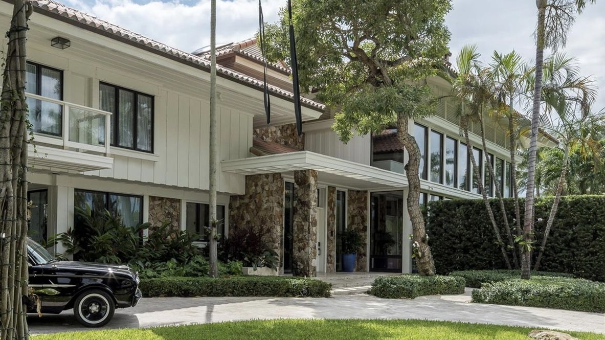 Joe Jonas and Sophie Turner Sell Their Miami Mansion For $15M