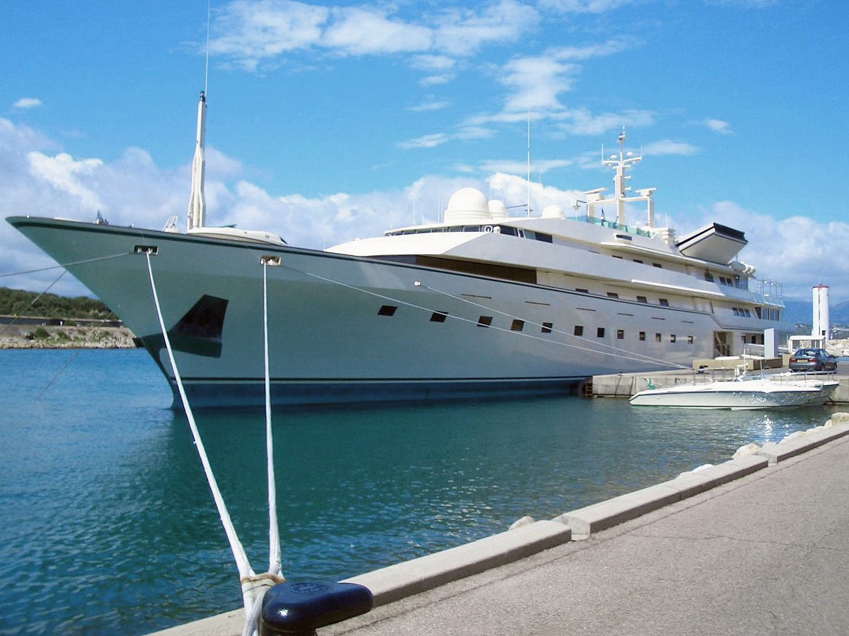 The "Kingdom 5KR" luxury yacht owned by Al-Waleed bin Talal