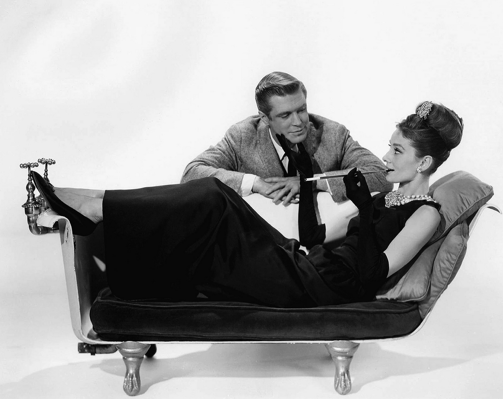 George Peppard plays writer Paul Varjack, the love interest of Holly Golightly