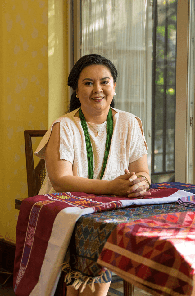 Lim has spent years working alongside Philippine craftspeople, and emphasizes the importance of building relationships based on trust and an openness to learn/On Lim: Bangar Cotton Top from Crafted Pilipinas