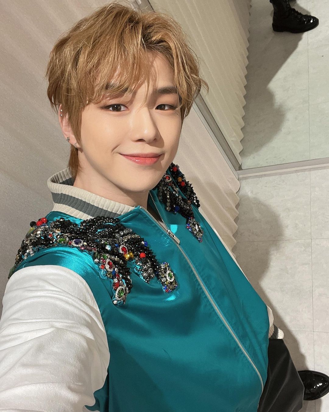 Kang Daniel is one of this year's AAA hosts
