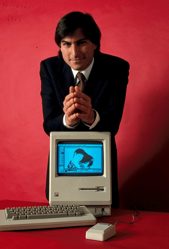 Steve Jobs and Macintosh computer, January 1984, by Bernard Gotfryd. The image on the computer screen is “A Woman Combing Her Hair”, by Hashiguchi Goyo (d. 1921)