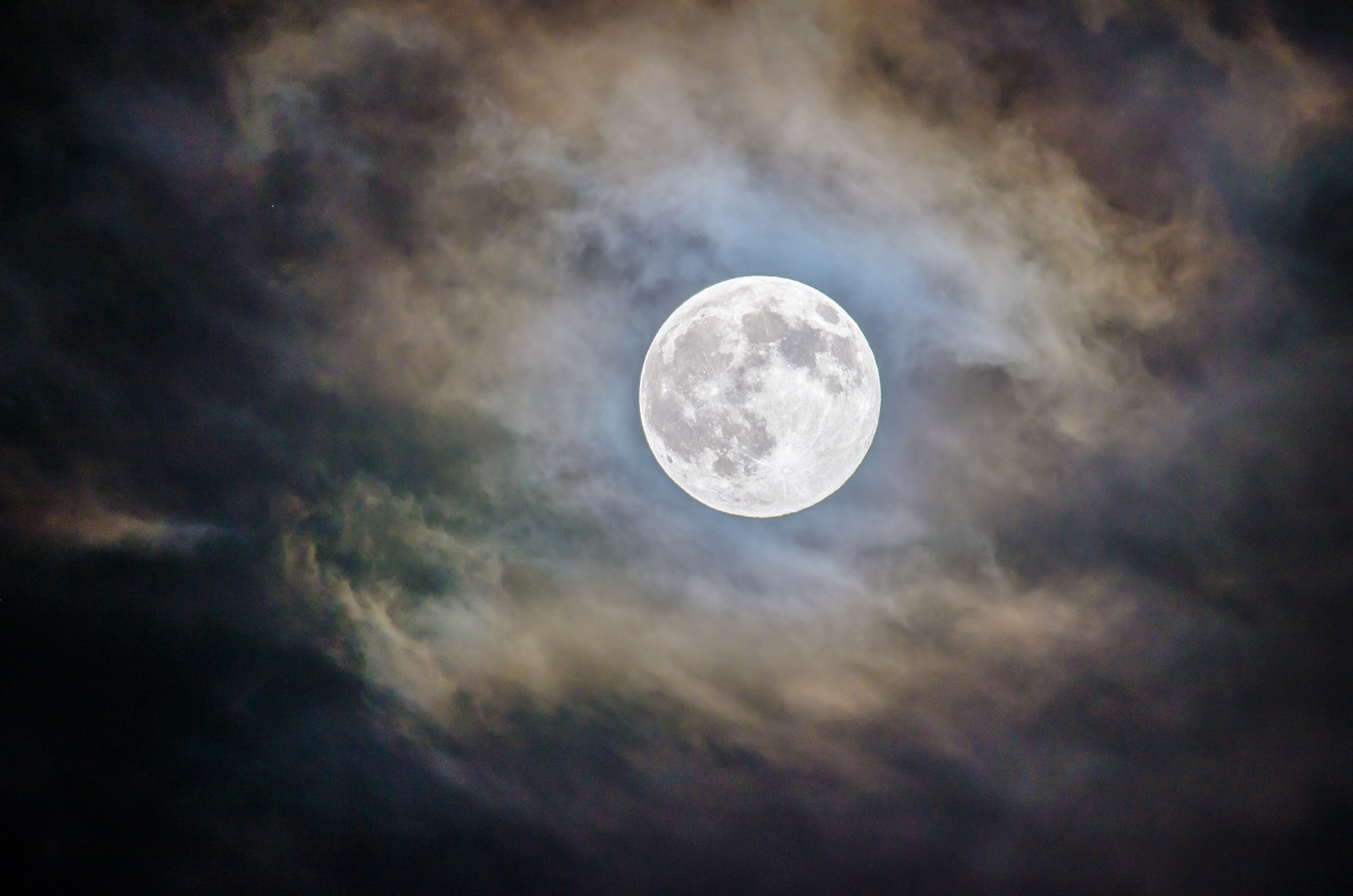 The Mid-Autumn festival honors the moon