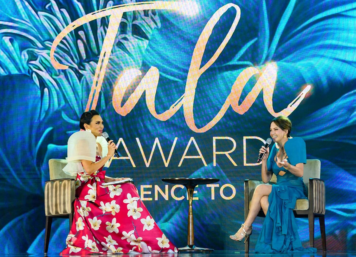 Issa Litton and Ellen Adarna chat on stage about being Ultherapy®'s brand ambassador