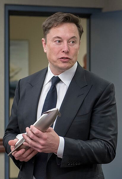 SpaceX CEO Elon Musk explains the future capabilities of his company’s “Starship” to senior leaders of the North American Aerospace Defense Command, U.S. Northern Command, and Air Force Space Command, April 15, 2019