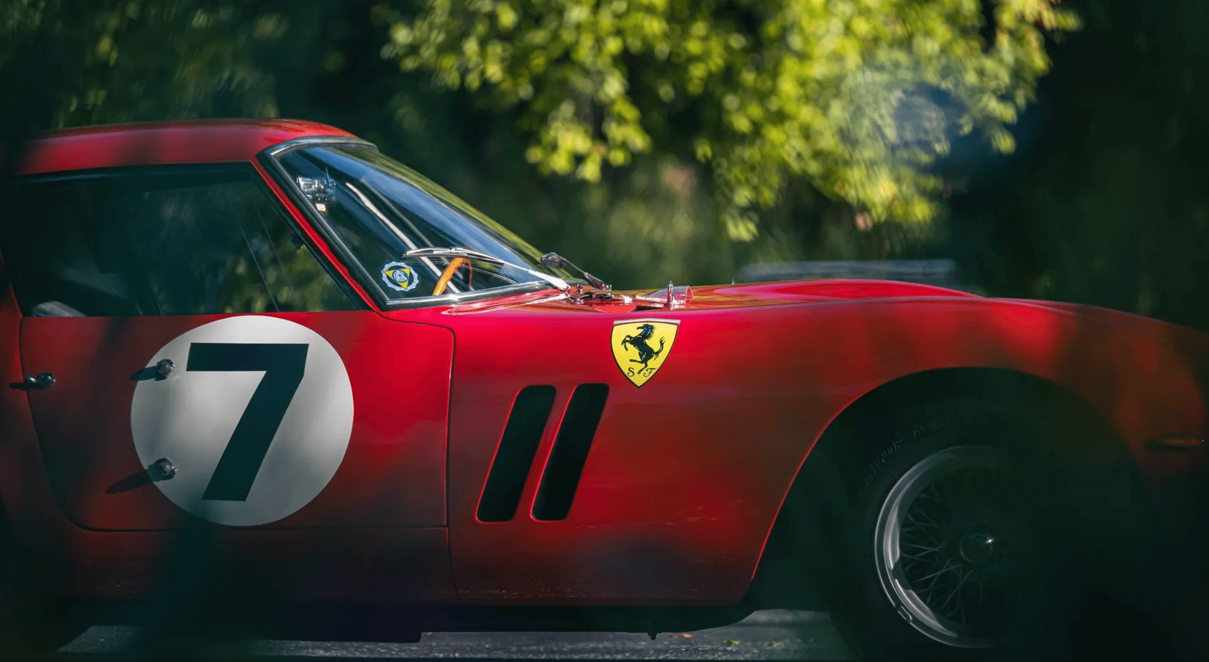 The 1962 Ferrari 330 LM/250 GTO and its design on the side
