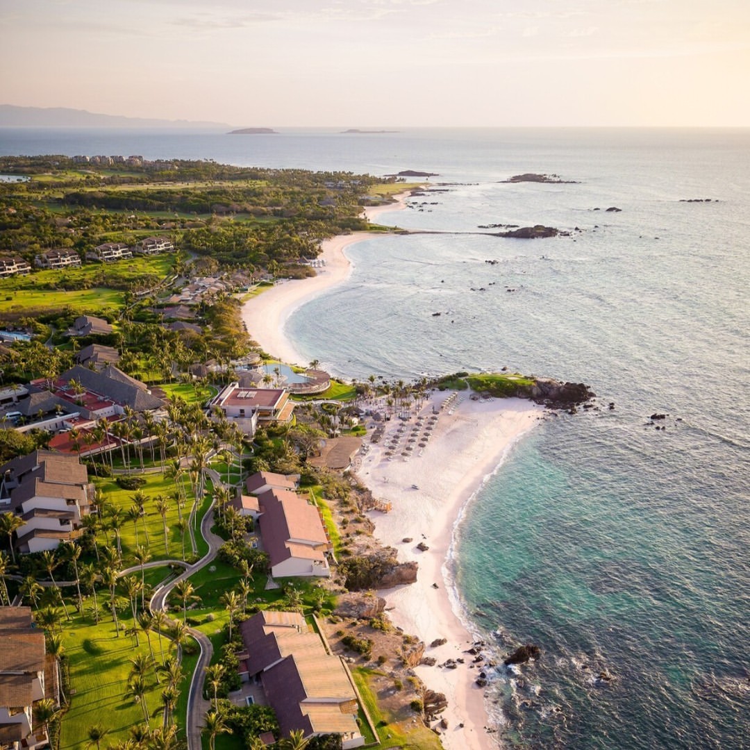Everyone will also get a $15,000 luxury experience at the Four Seasons Resort Punta Mita
