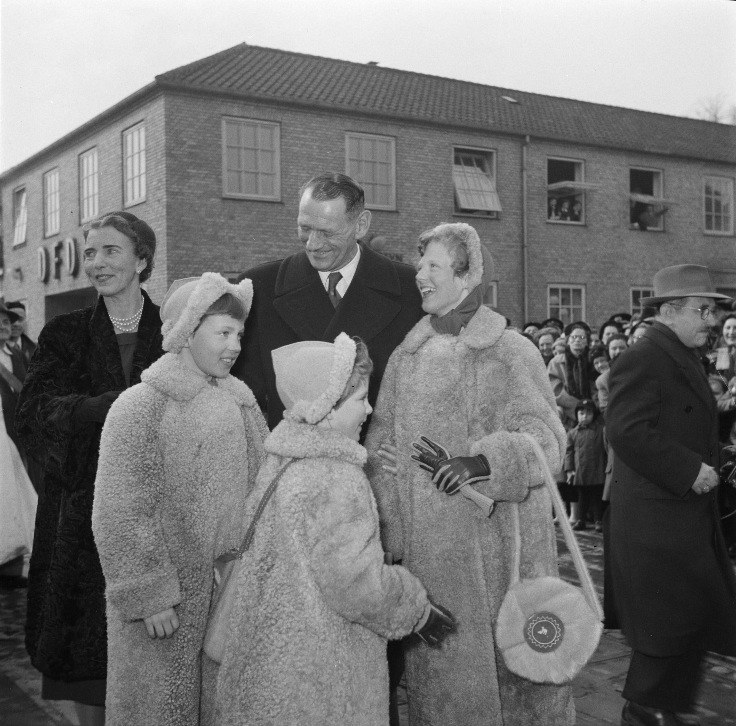 King Frederik IX with his wife Queen Ingrid and daughters, Margrethe and Anne Marie, in 1954