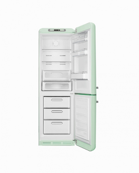 Inside the Smeg FAB32 Retro Refrigerator