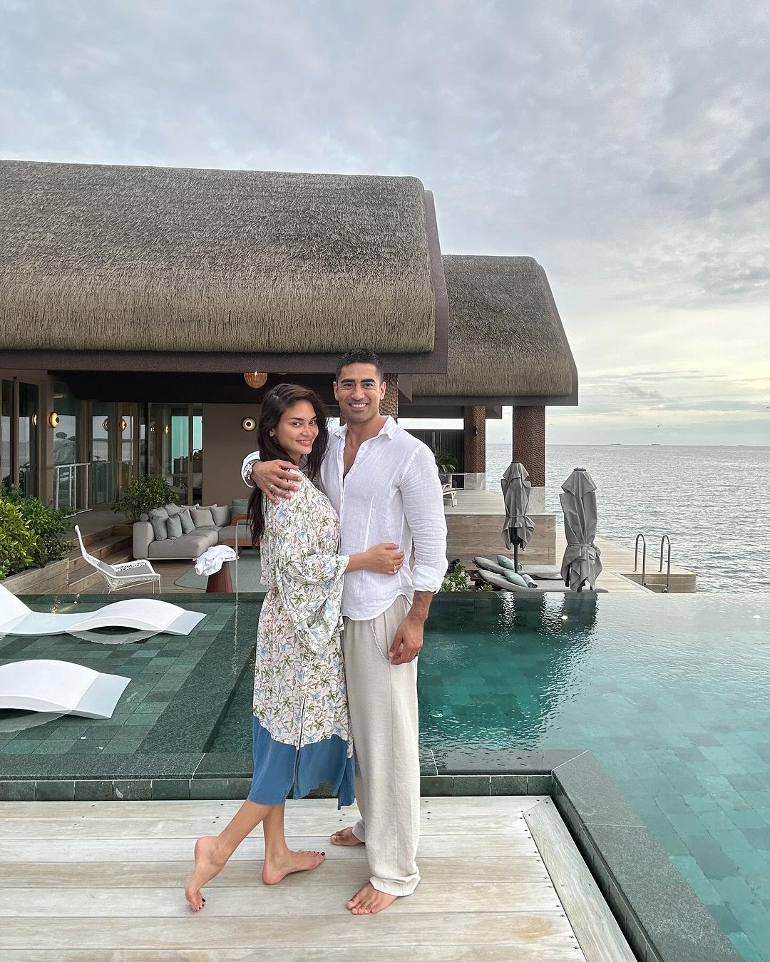Pia Wurtzbach and Jeremy Jauncey spent the first few days of the year in the Maldives