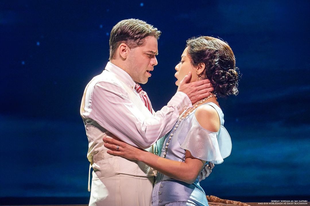 Jeremy Jordan and Eva Noblezada star as Jay Gatsby and Daisy Buchanan