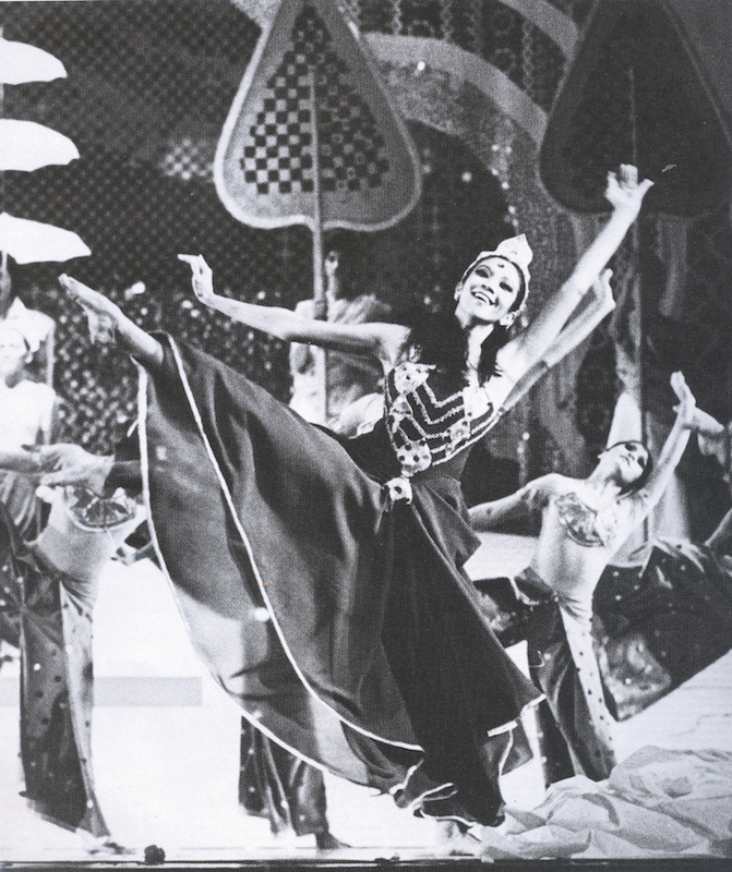 Alice Reyes as Sita in "Rama, Hari"