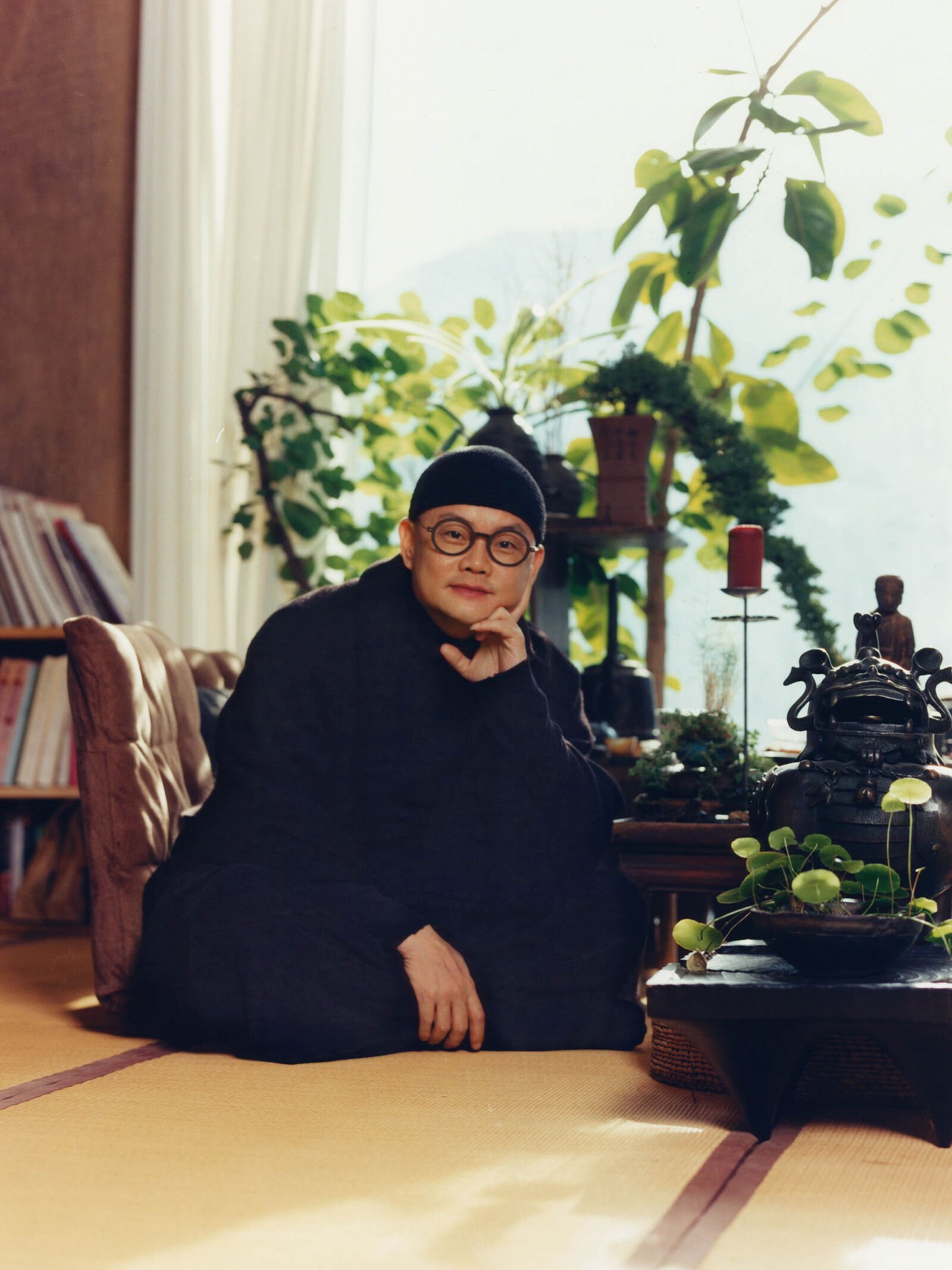 Master jade carvers Lei Cheng, Xiaojin Yin, Qijing Qiu