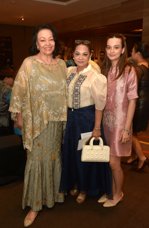 Ping Valencia with Kim Ramos and Mimi Ramos-Kettrick