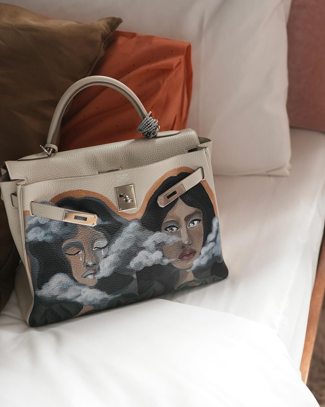 Heart Evangelista's latest hand-painted Hermes bag