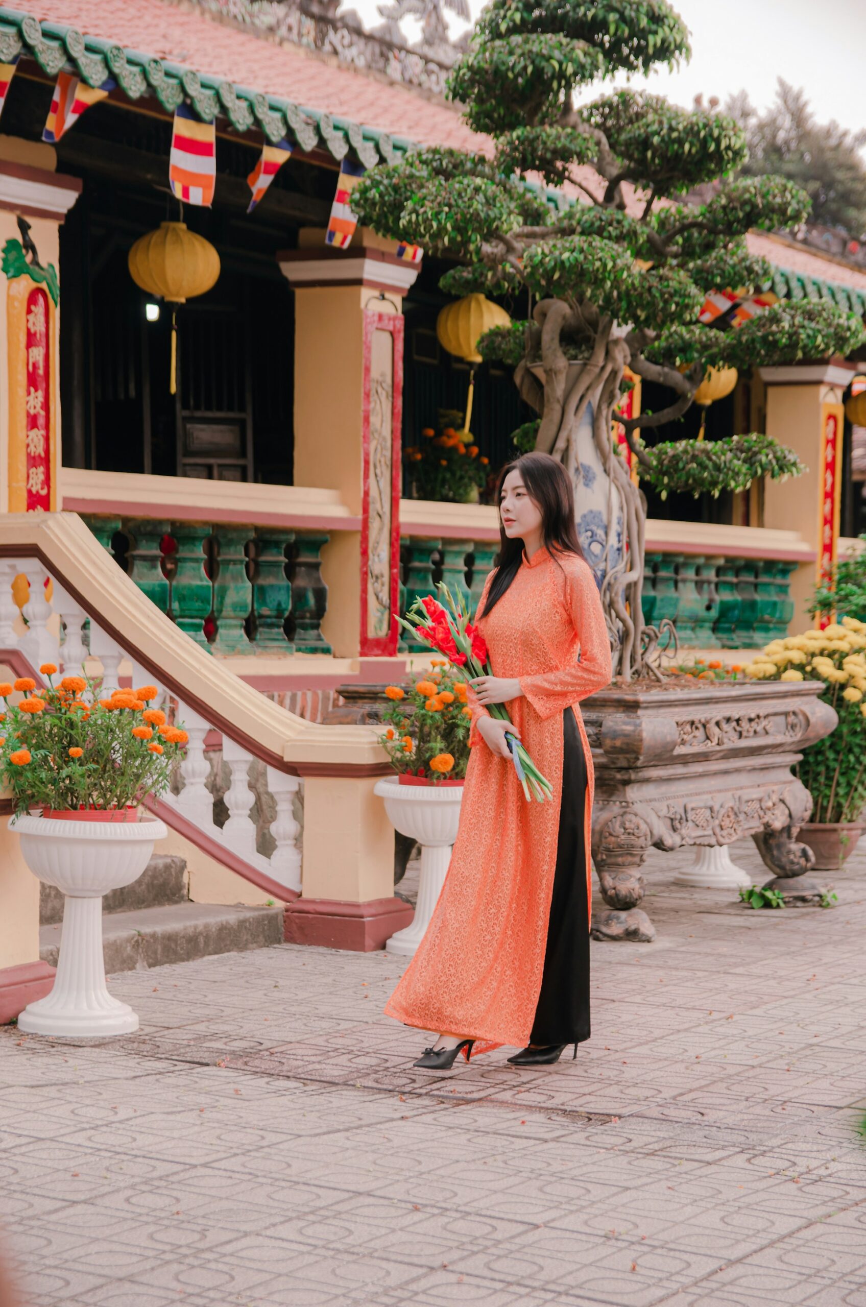 Traditional Vietnamese clothing